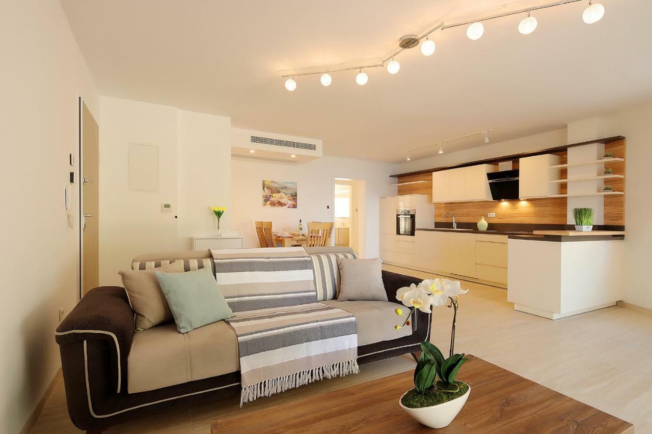 Magnolia Apartment Opatija Exterior photo